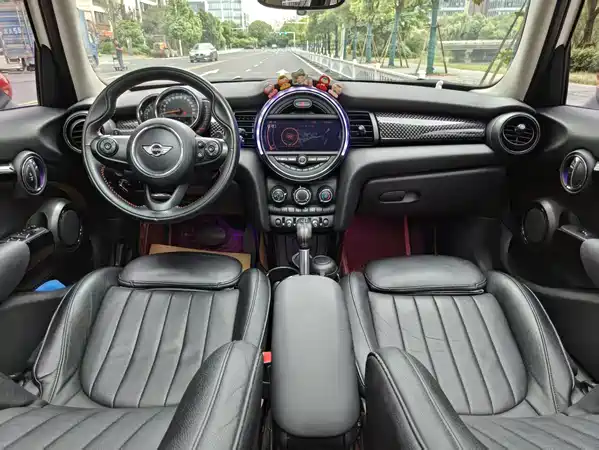 MINI 2016