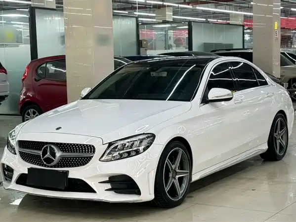 Mercedes-Benz C-Class 2020
