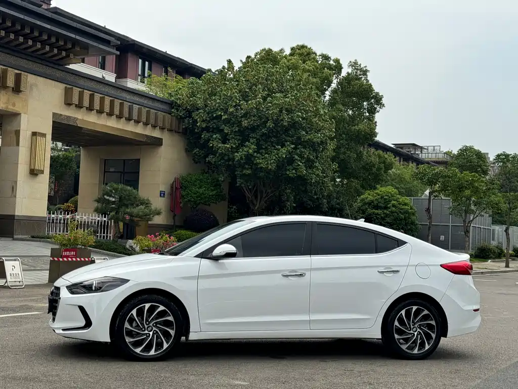 Hyundai Celesta 2020 — фото 14
