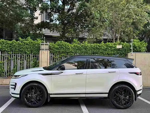 Land Rover Range Rover Evoque 2021