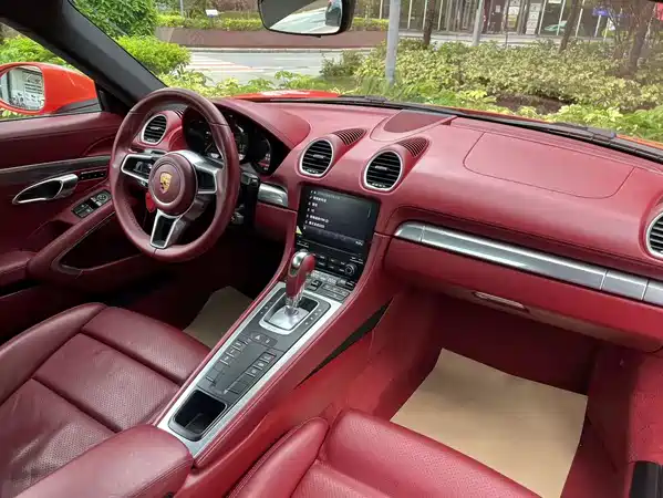 Porsche 718 2019