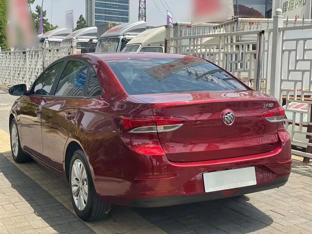 Buick Excelle 2021 — фото 25