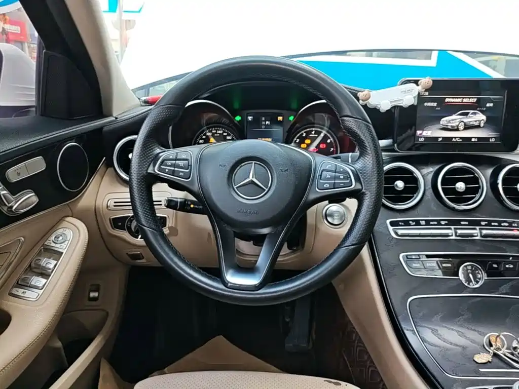 Mercedes-Benz C-Class 2016 — фото 11