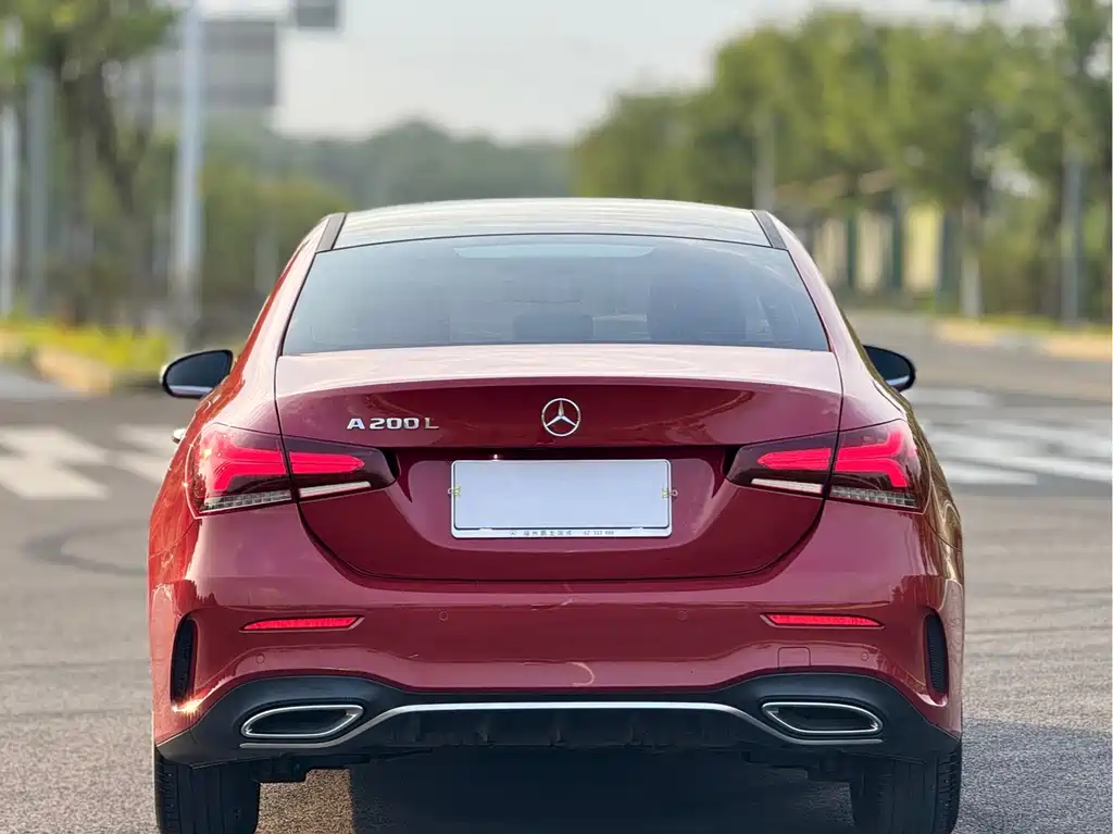 Mercedes-Benz A-Class 2022 — фото 15