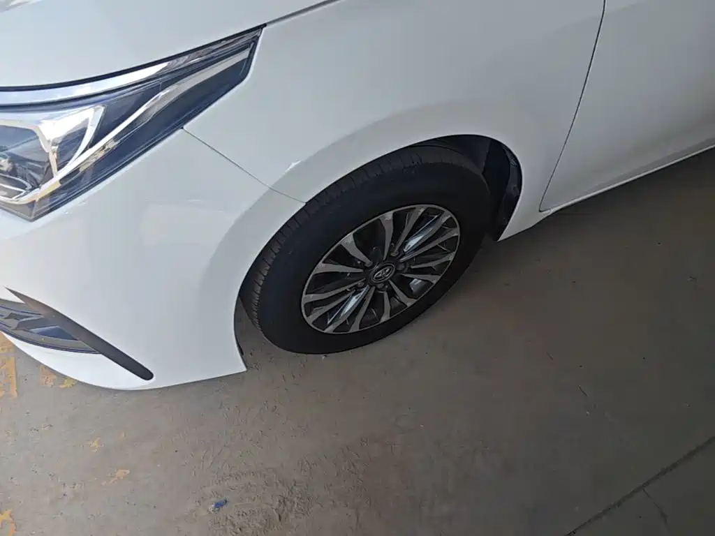 Toyota Corolla 2019 — фото 23