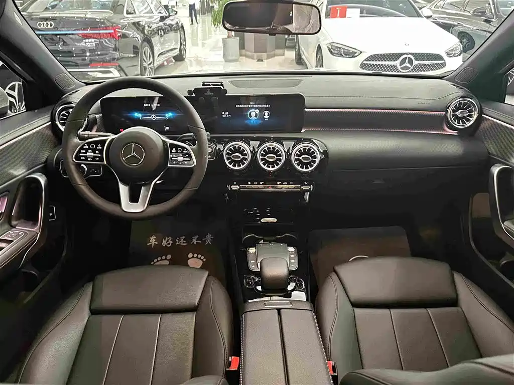 Mercedes-Benz A-Class 2021 — фото 10