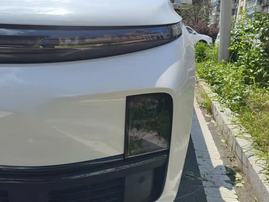 Li Auto Li L7 2025