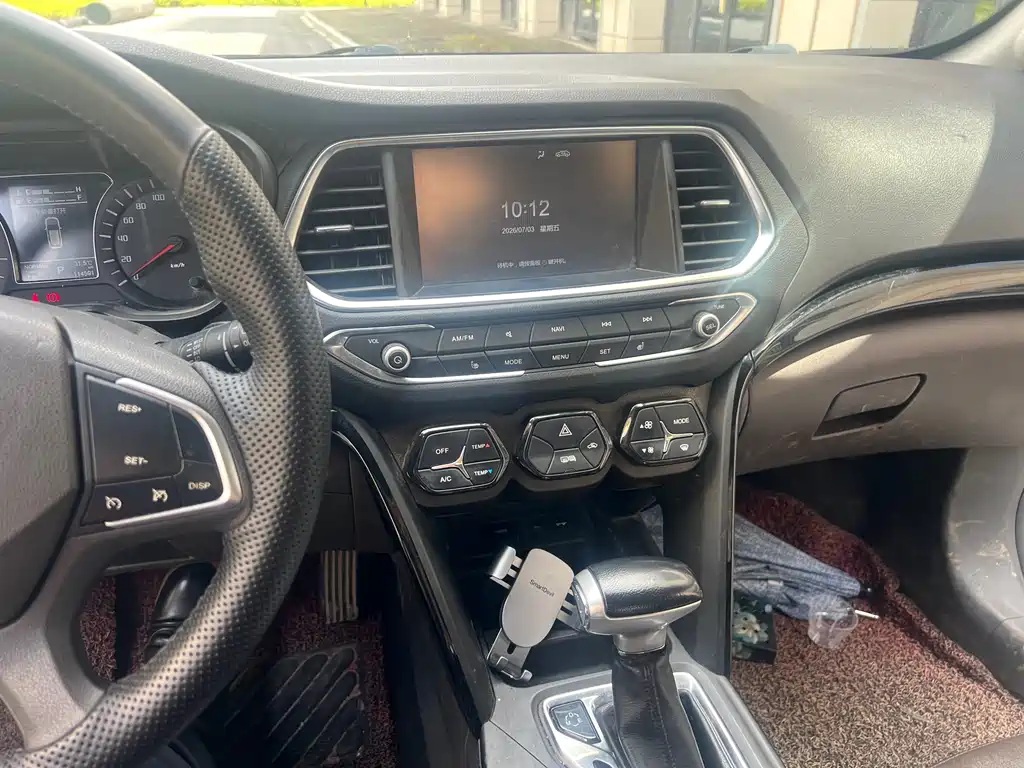 GAC Motor Trumpchi GS4 2016