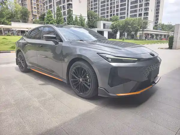Changan UNI-V 2024