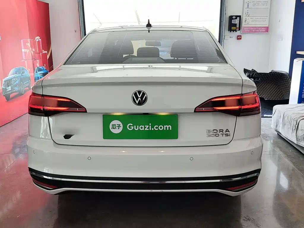 Volkswagen Bora 2024