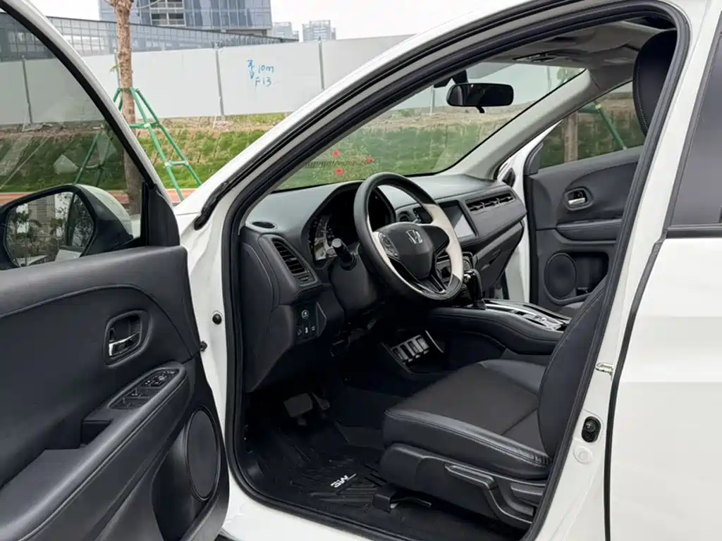 Honda Vezel 2020 — фото 13