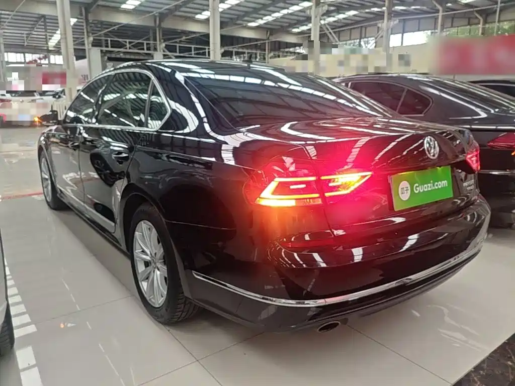 Volkswagen Passat 2018 — фото 5