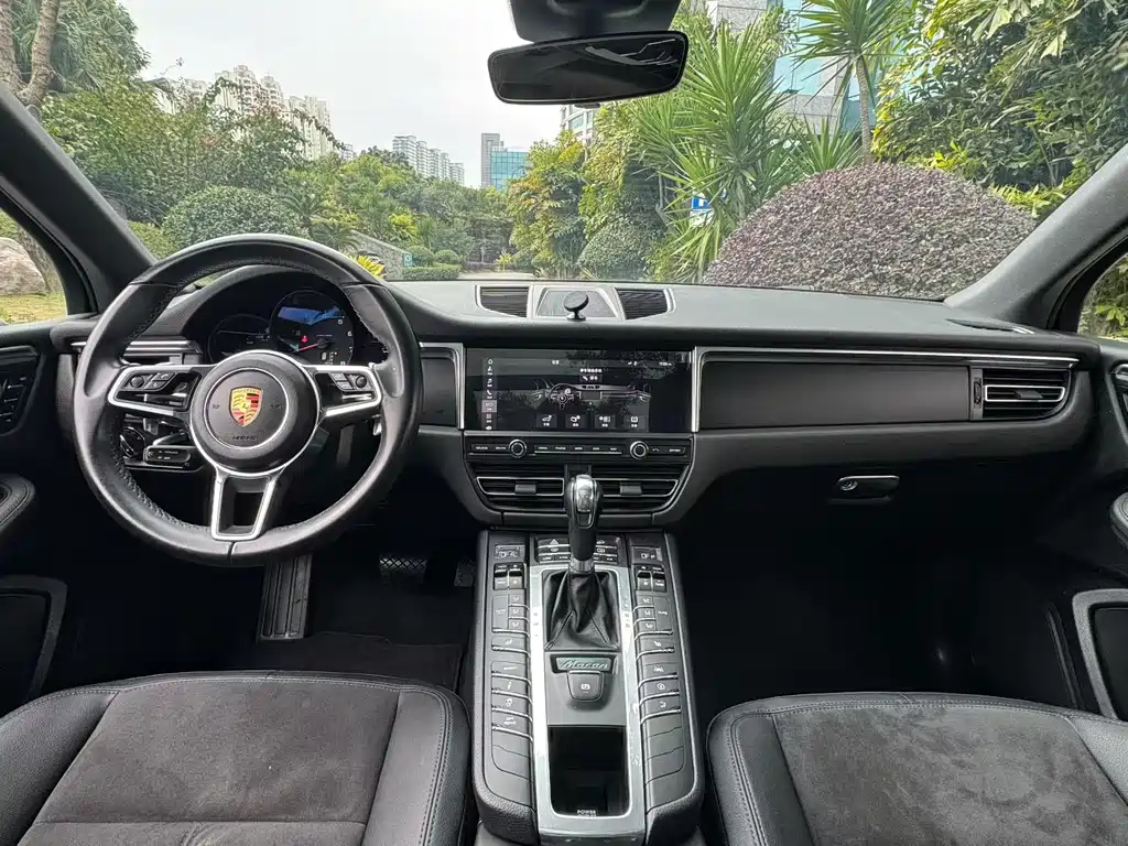 Porsche Macan 2019 — фото 5
