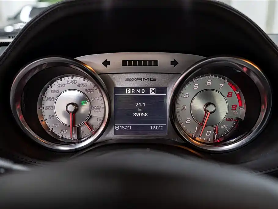 Mercedes-Benz Sls-Class AMG 2011 — фото 11