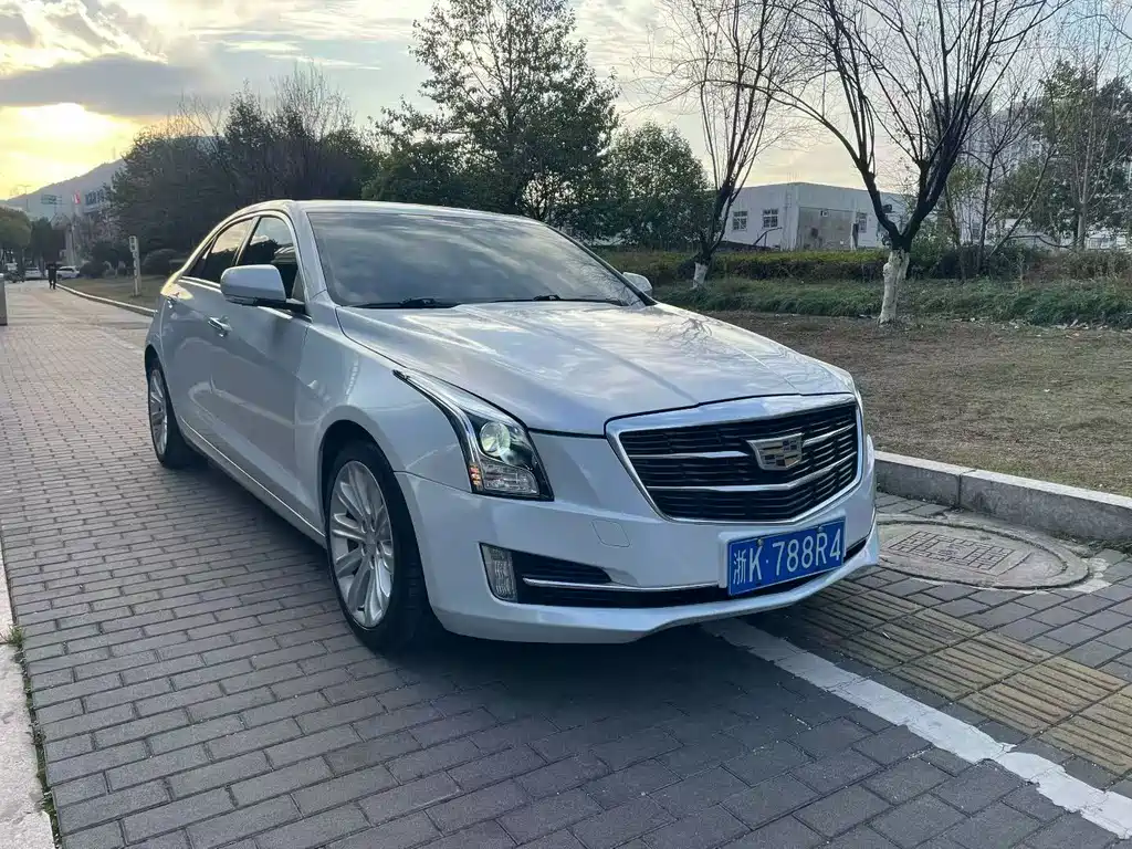 Cadillac ATS-L 2018 — фото 1