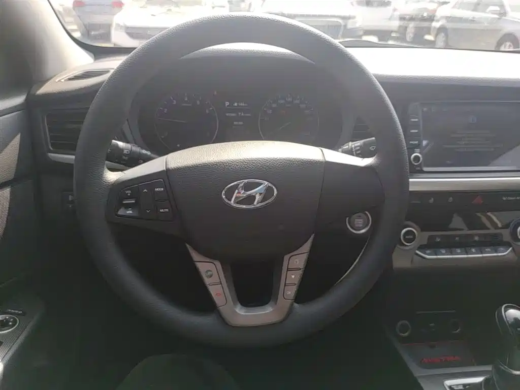 Hyundai Mistra 2020 — фото 11