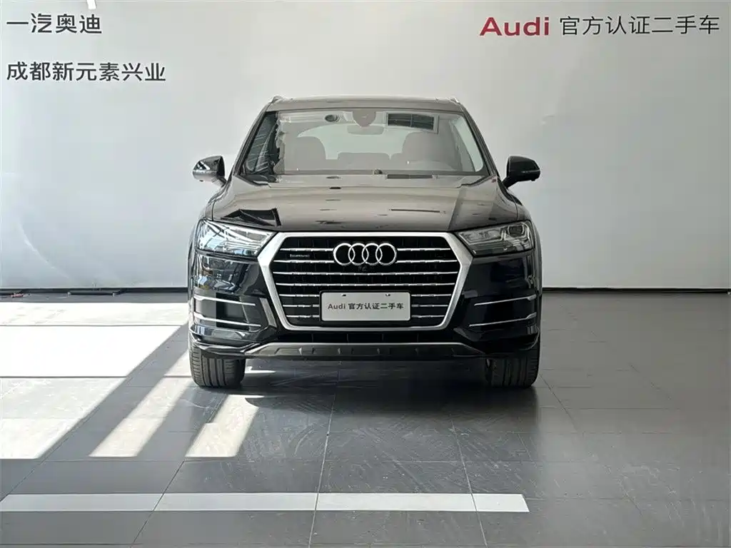 Audi Q7 2019 — фото 2
