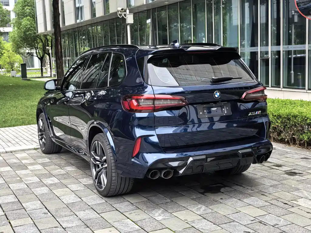 BMW X5 M 2022 — фото 36