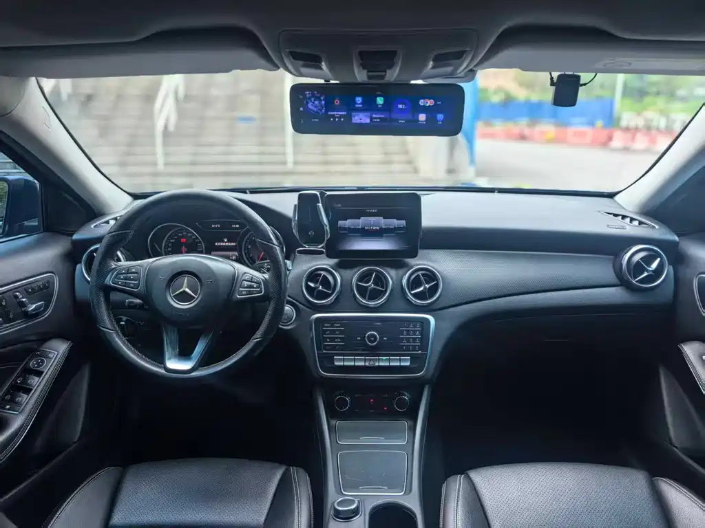 Mercedes-Benz GLA 2018 — фото 9