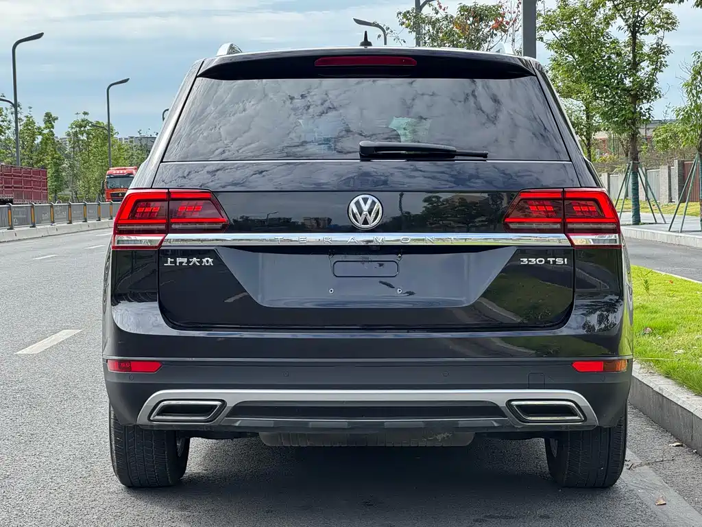 Volkswagen Teramont 2018 — фото 18