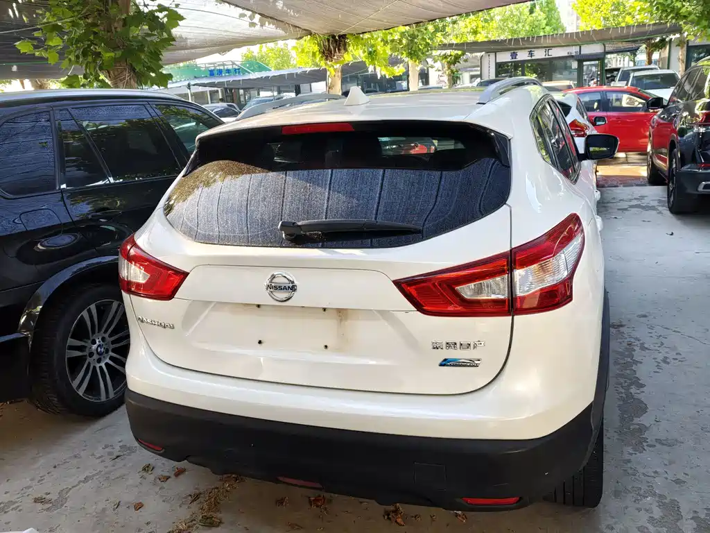 Nissan Qashqai 2017 — фото 10