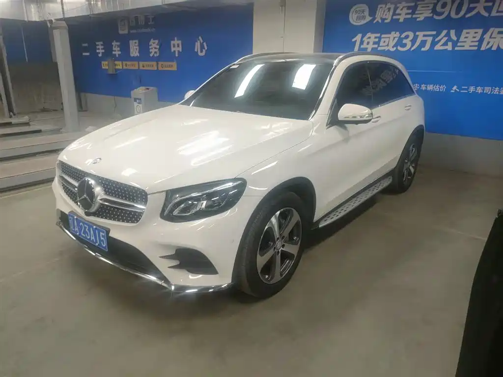 Mercedes-Benz GLC 2017 — фото 1
