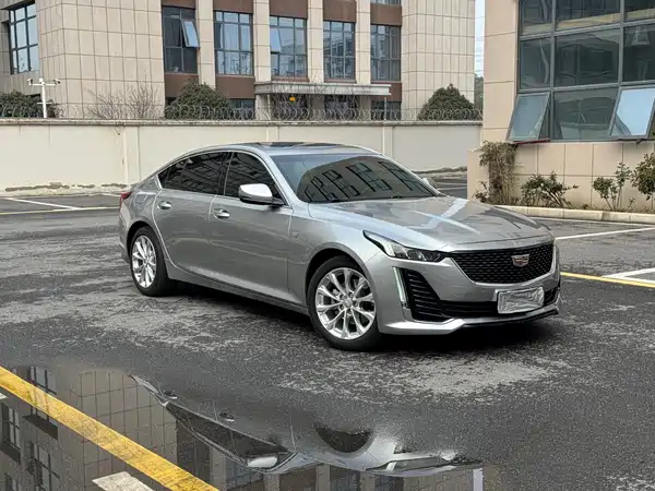 Cadillac CT5 2023
