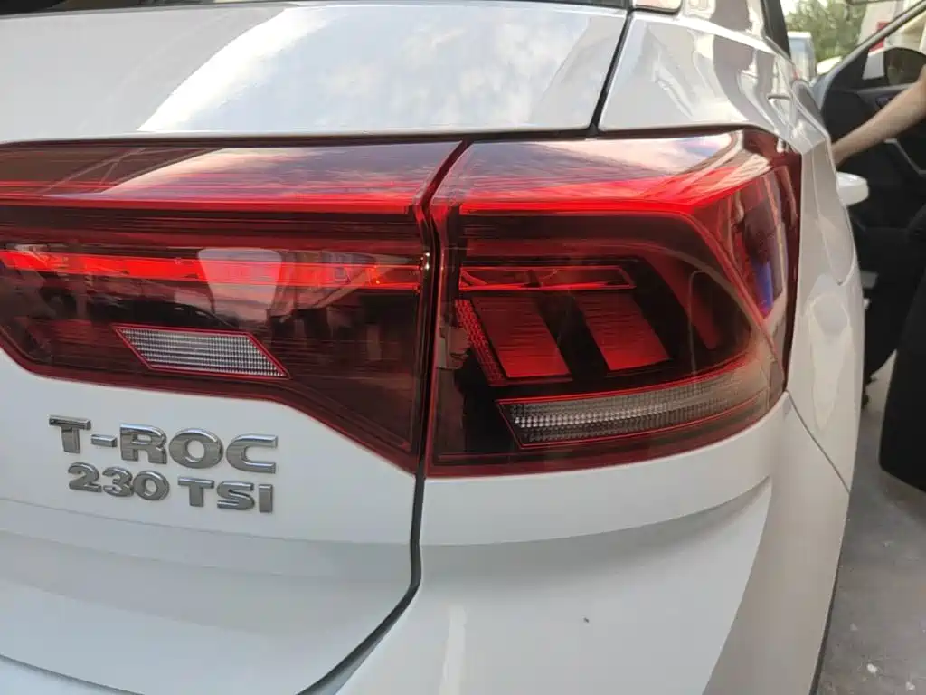 Volkswagen T-Roc 2019 — фото 8