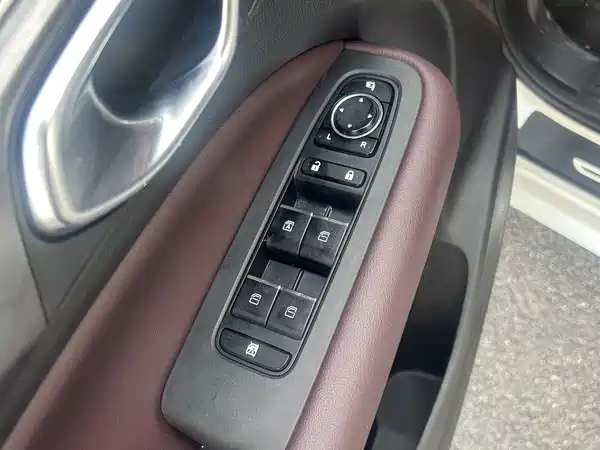 GAC Trumpchi M6 2022