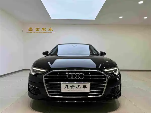 Audi A6L 2022