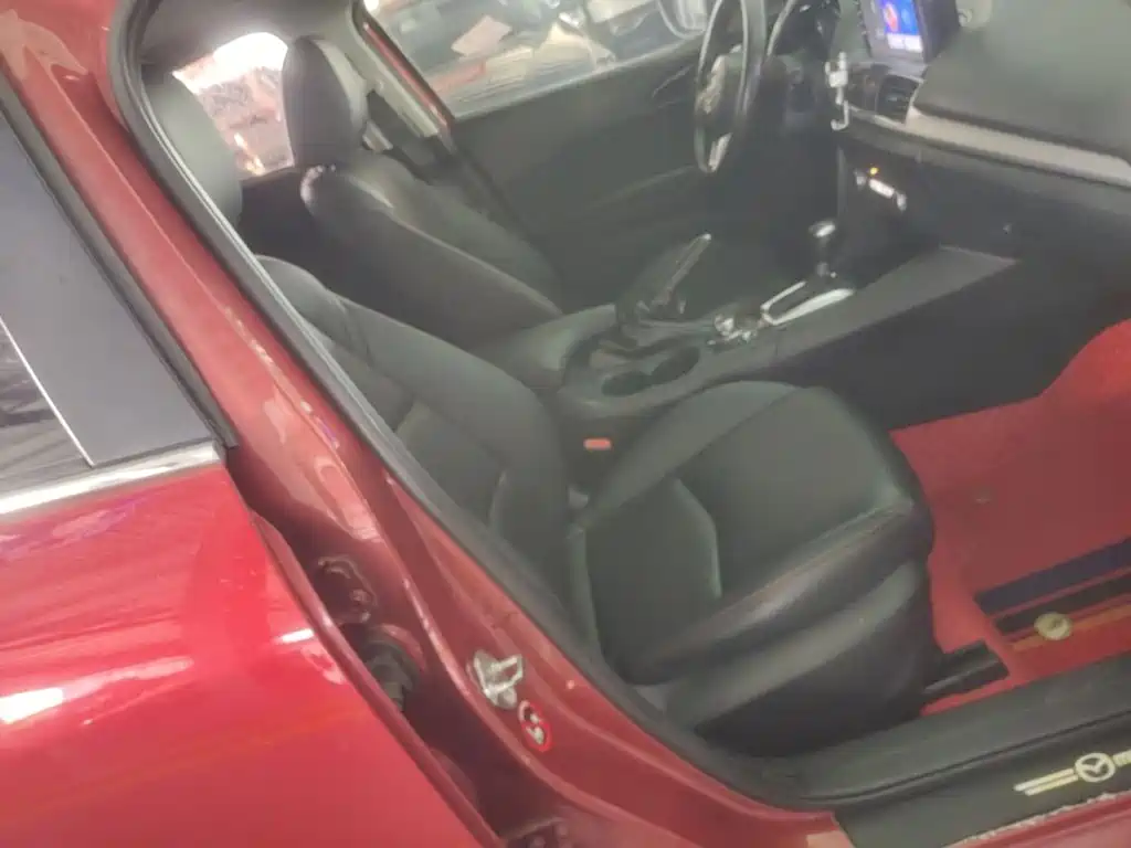 Mazda 3 Angkesela 2016 — фото 25