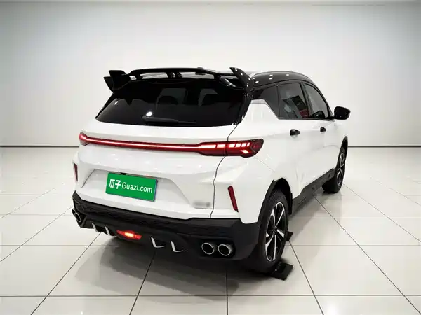 Geely Binyue 2022