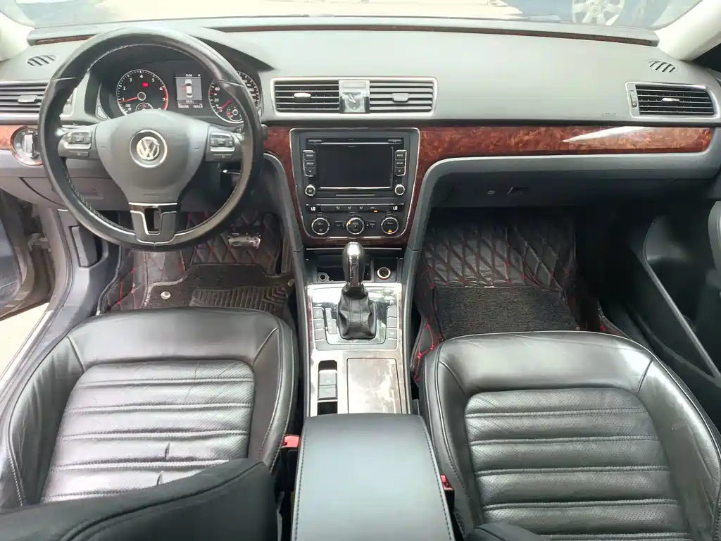 Volkswagen Passat 2012