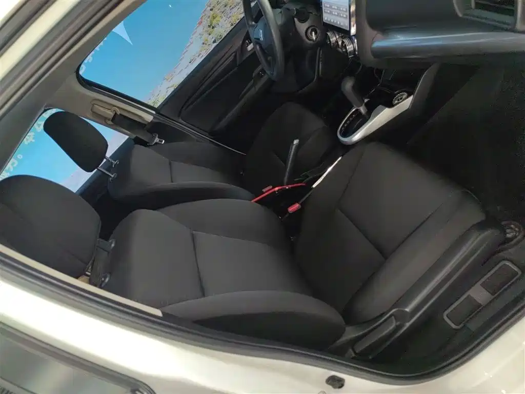 Honda Fit 2016 — фото 17