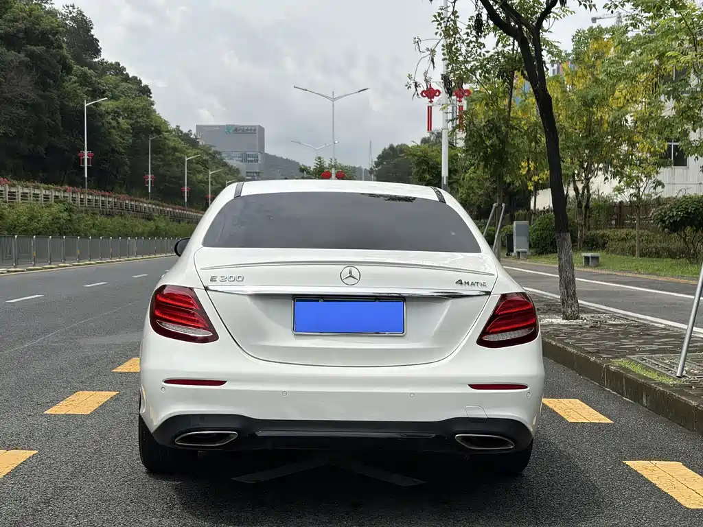 Mercedes-Benz E-Class 2018