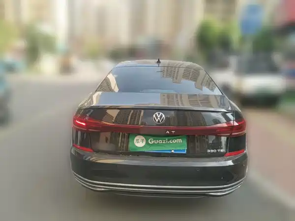 Volkswagen Passat 2023