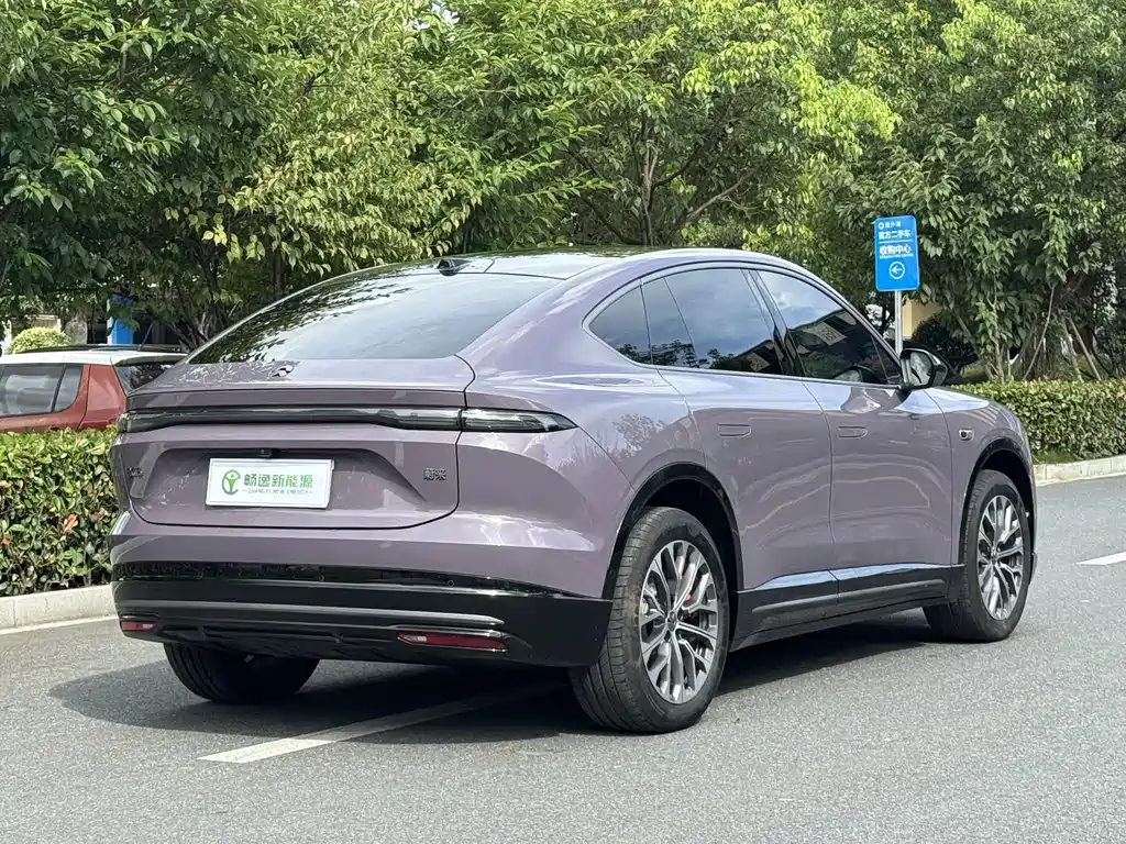 NIO EC6 2025