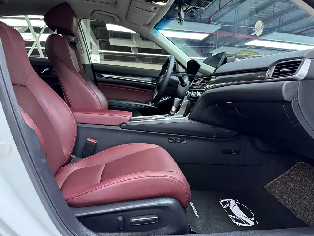 Honda Accord 2022 — фото 18