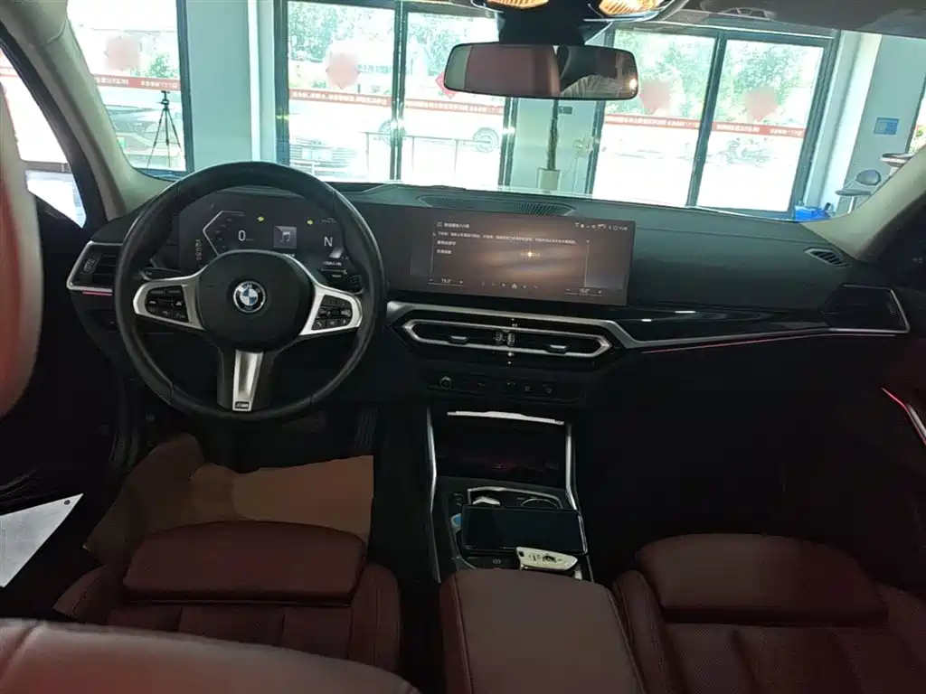 BMW i3 2024 — фото 10
