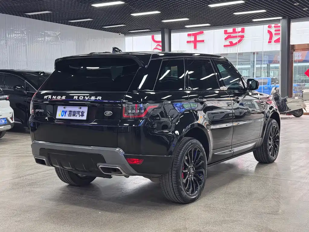Land Rover Sport PHEV 2021 — фото 6