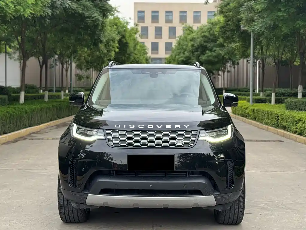 Land Rover Discovery 2024 — фото 3