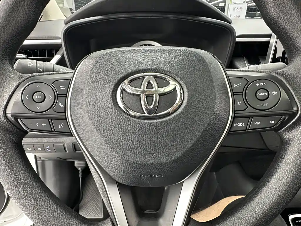 Toyota Corolla 2022 — фото 13