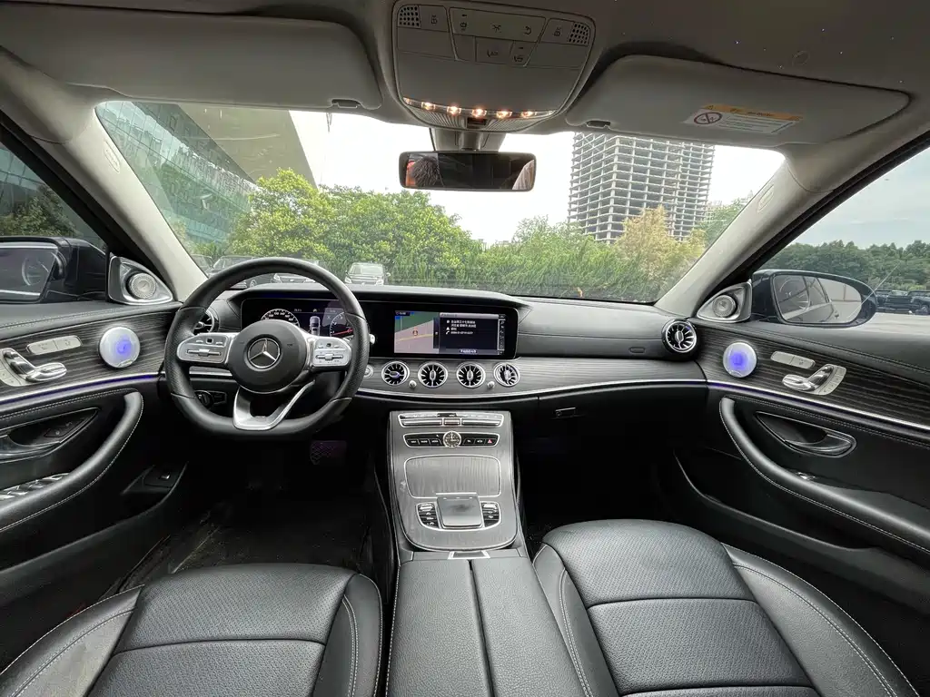 Mercedes-Benz E-Class 2019 — фото 5