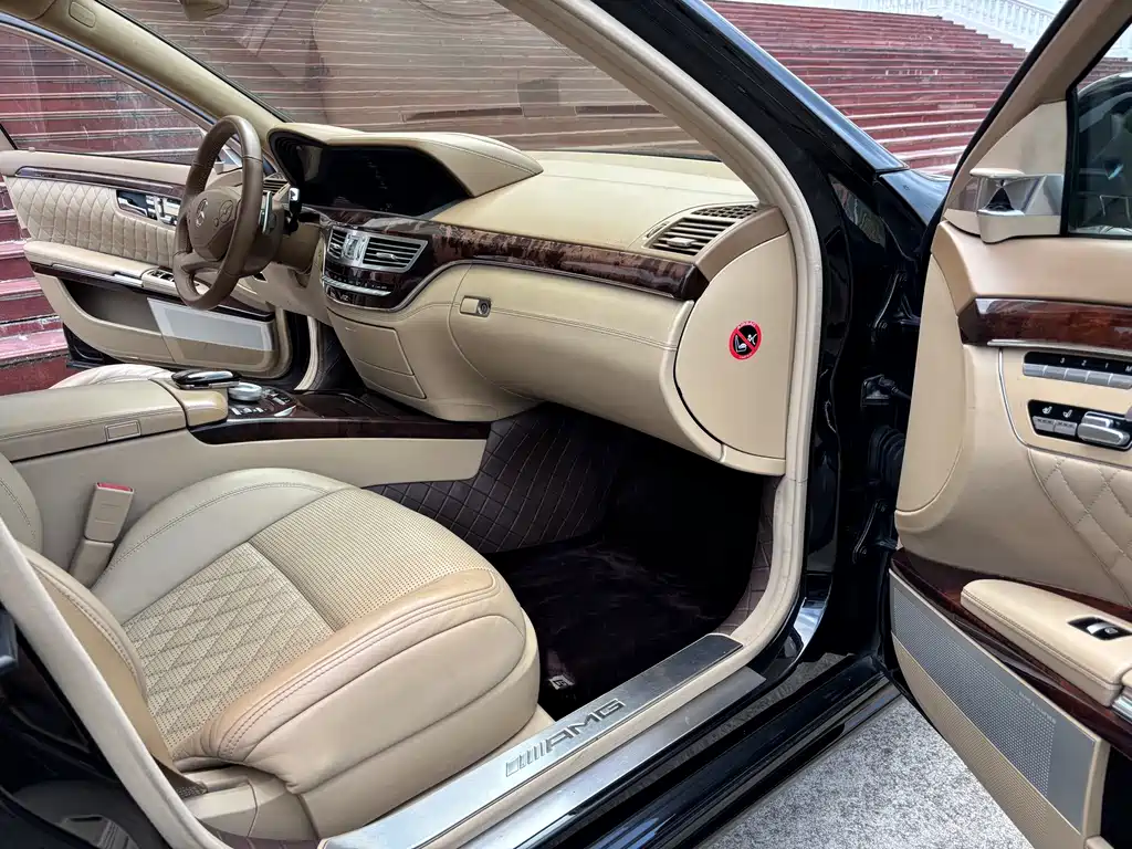 Mercedes-Benz S-Class AMG 2013 — фото 13