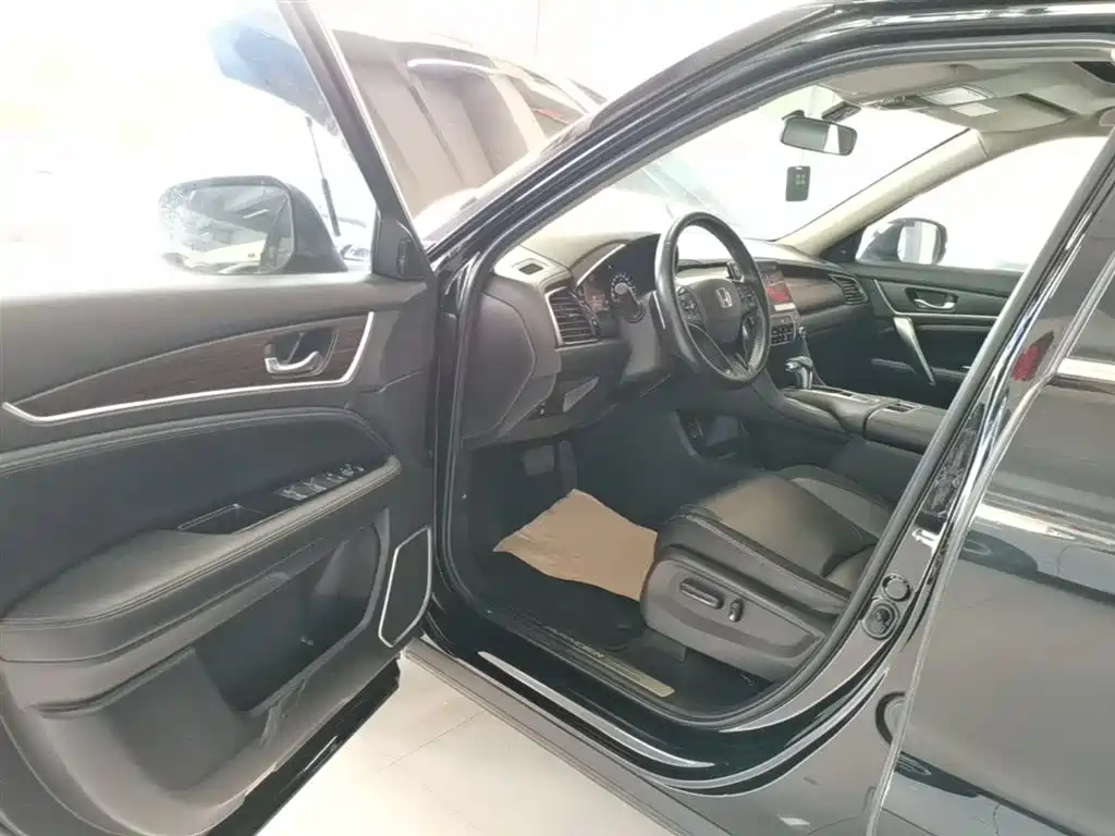 Honda Avancier 2018 — фото 16