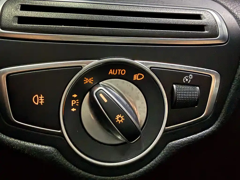 Mercedes-Benz GLC 2022 — фото 15