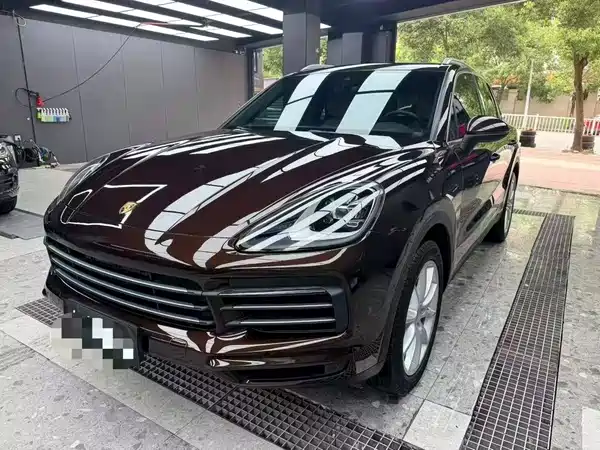 Porsche Cayenne 2020
