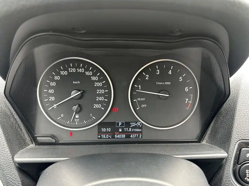 BMW 1 Series 2014 — фото 15