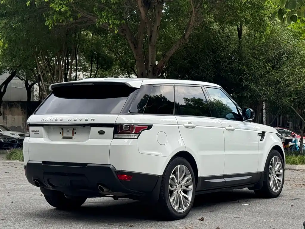 Land Rover Range Rover Sport 2014 — фото 4