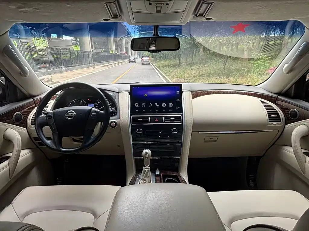 Nissan Patrol 2018 — фото 10